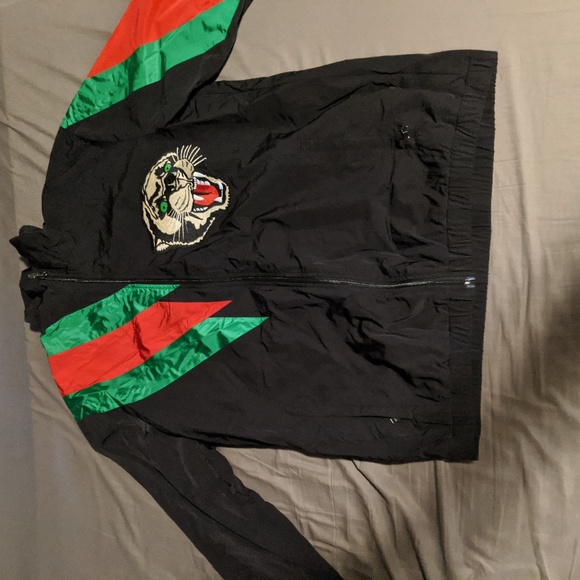 black gucci sweatsuit